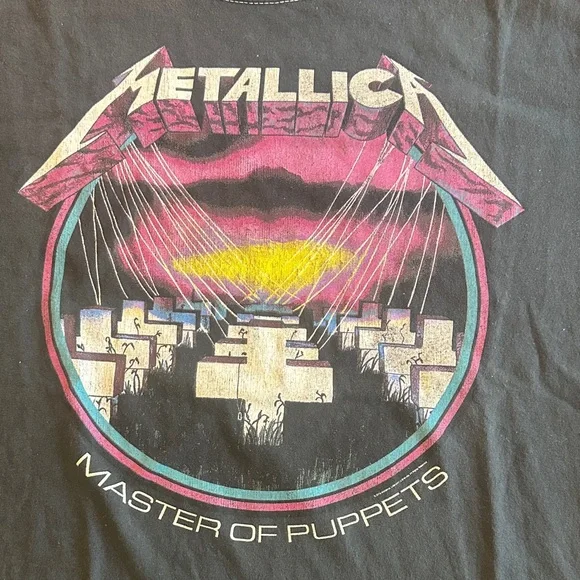 Metallica Master of Puppets T-Shirt - Picture 3 of 4